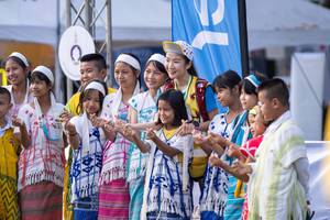 BIB: 
                            <button type="button" onclick="openModal(13717274)" class="btn btn-primary btn-sm float-right btn-popup" data-toggle="modal" data-target=".modal-high-quality">
                        <i class="fas fa-shopping-cart"></i> Add to Cart
                    </button>
                                            <button type="button" onclick="isThisMe(13717274, true)" class="btn btn-success btn-sm float-right btn-popup btn-isme hidden" data-toggle="tooltip" data-placement="bottom" title="นี่คือรูปของคุณใช่ไหม คลิกที่นี่เพื่อเอาเข้าอัลบั้ม">
                        <i class="fas fa-plus"></i> Add to album
                    </button>
                    <button type="button" onclick="isThisMe(13717274, false)" class="btn btn-warning btn-sm float-right btn-popup btn-isnotme hidden">
                        <i class="fas fa-ban"></i> Remove from album
                    </button>